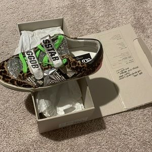 Shoes worn only one time. Ordered another pair that I like better. No damage.